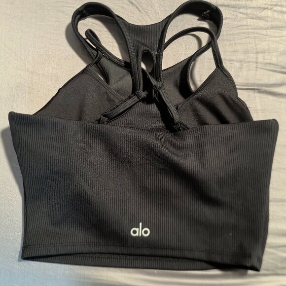 Alo Yoga black bra tank - Picture 2 of 2